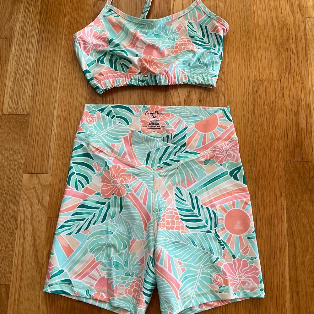 Kenny Flowers set